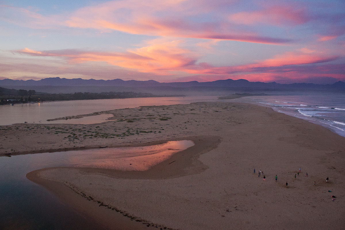 Plett’s incredible six Blue Flag beaches AmaKaya Backpackers